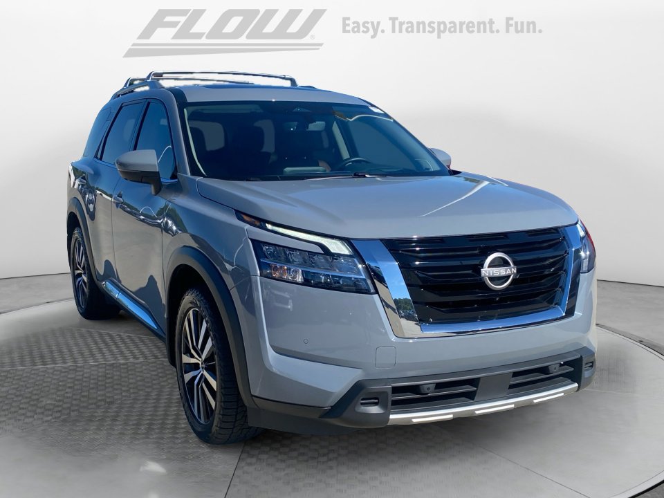 Used 2024 Nissan Pathfinder Platinum