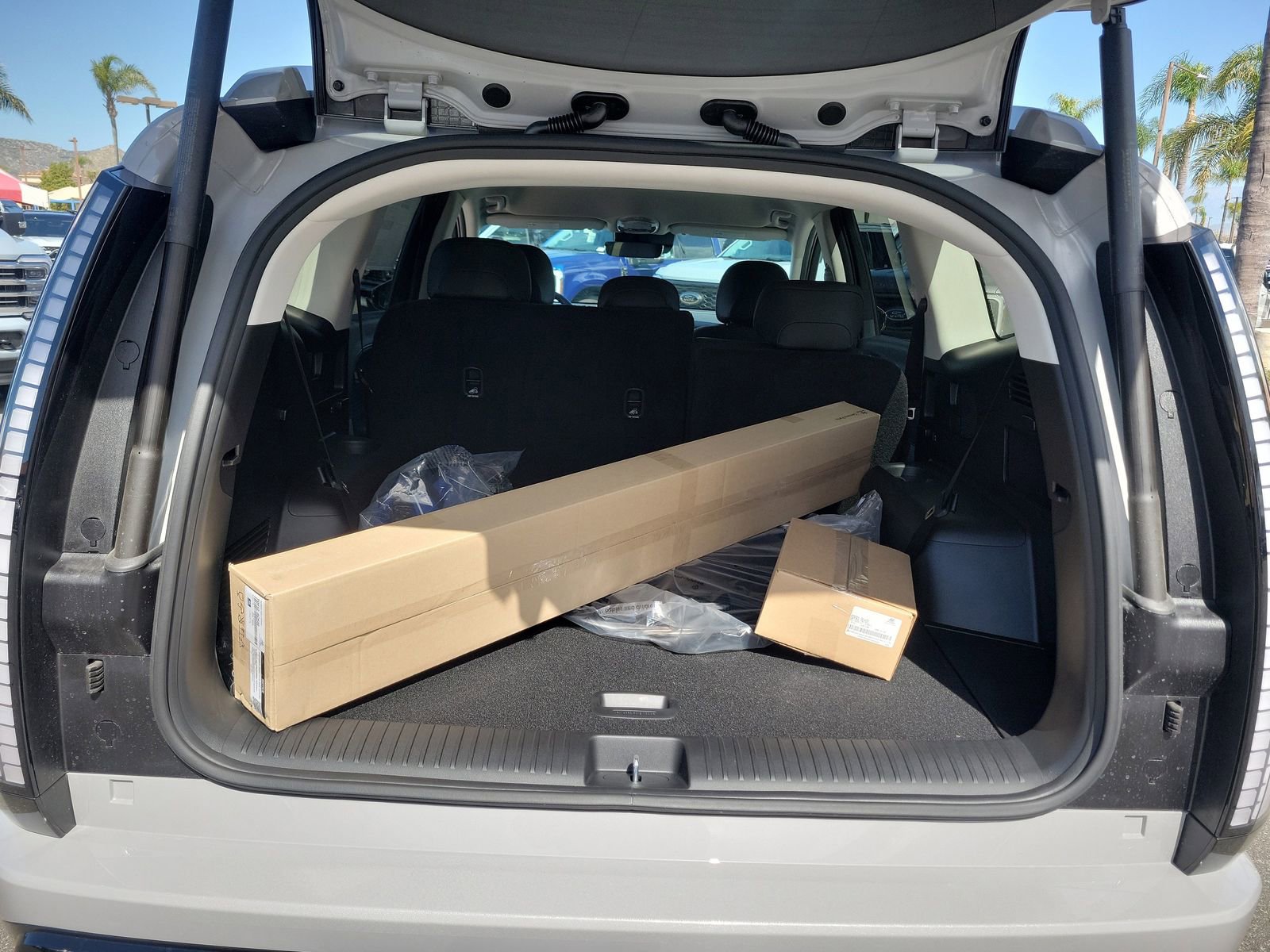 New 2026 Hyundai Ioniq 9 SEL w/ Tow & Go Package image 20