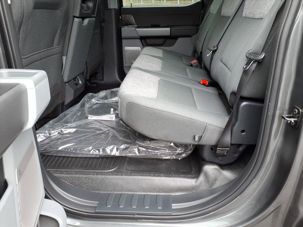 New 2026 Ford F250 XLT w/ XLT Premium Package image 14