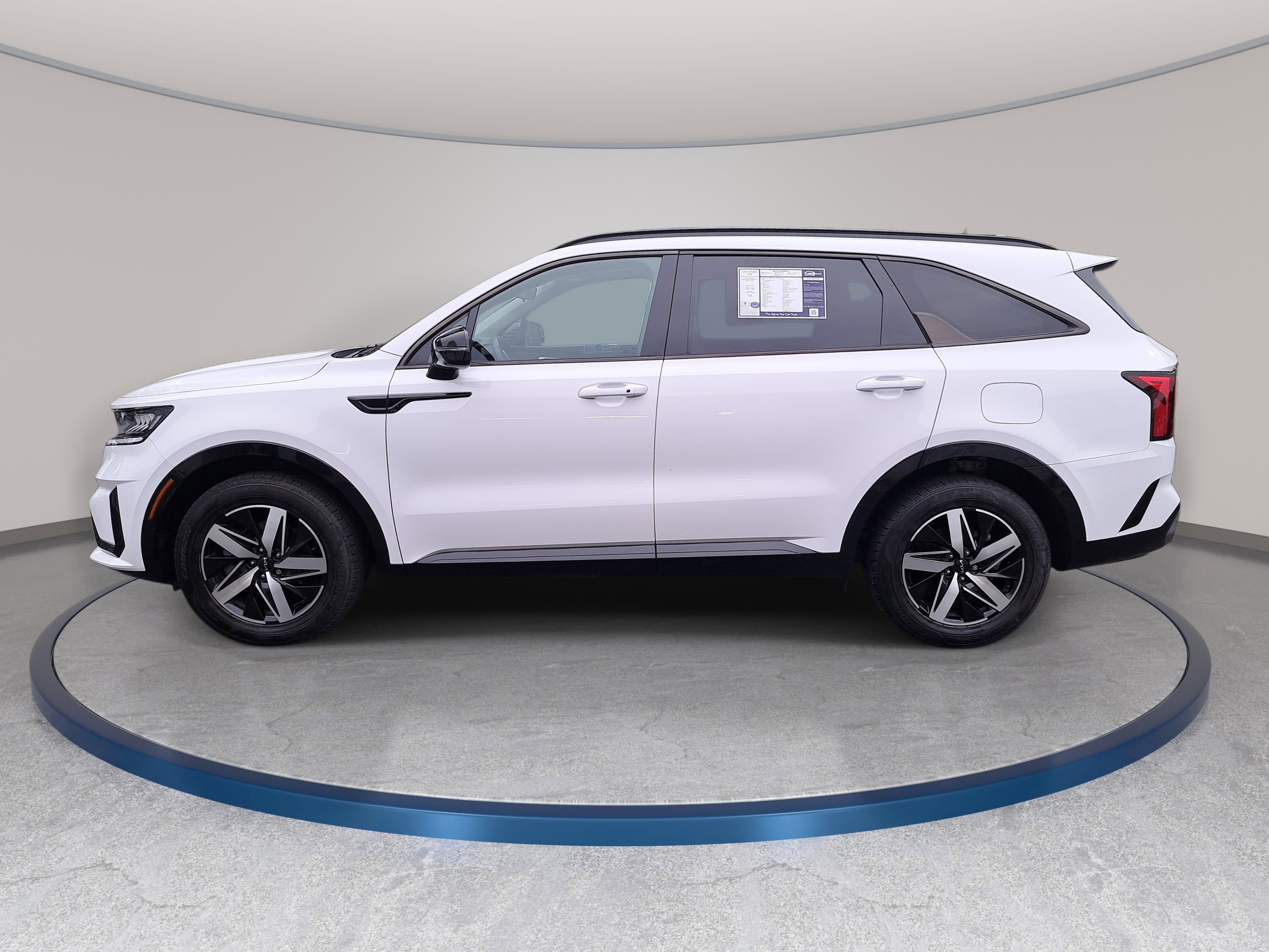 Used 2022 Kia Sorento S w/ Panoramic Sunroof Package FWD image 8