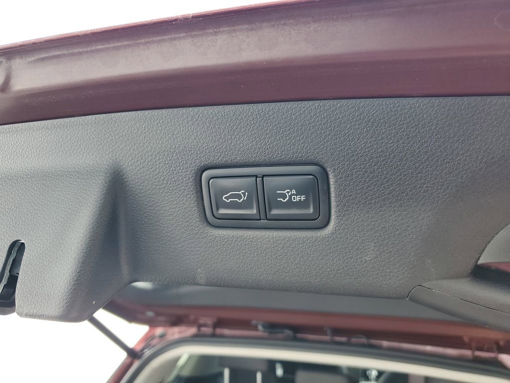 Used 2022 Kia Carnival SX Prestige image 10