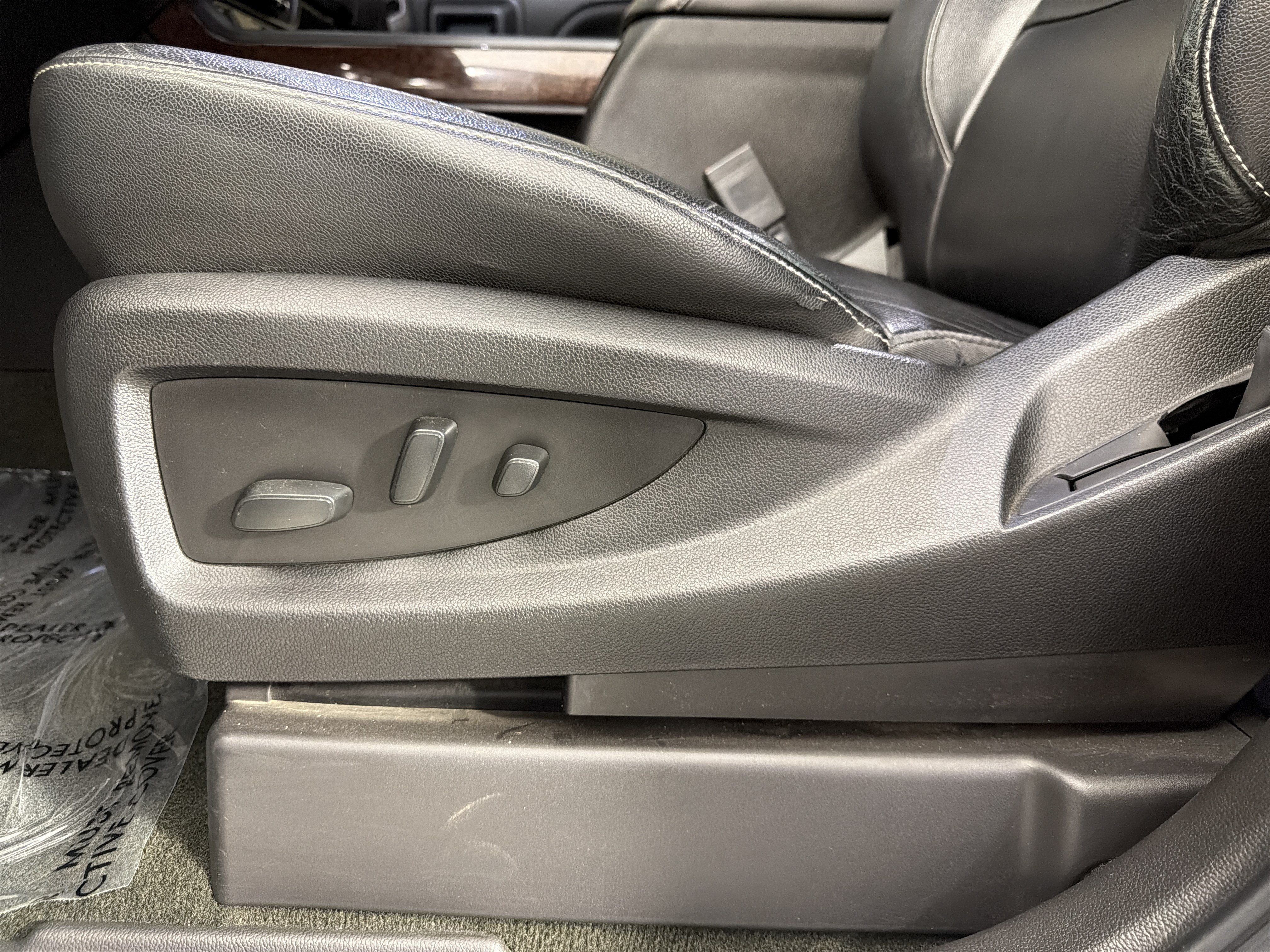 Used 2018 GMC Sierra 1500 SLT w/ SLT Premium Package AWD/4WD image 10