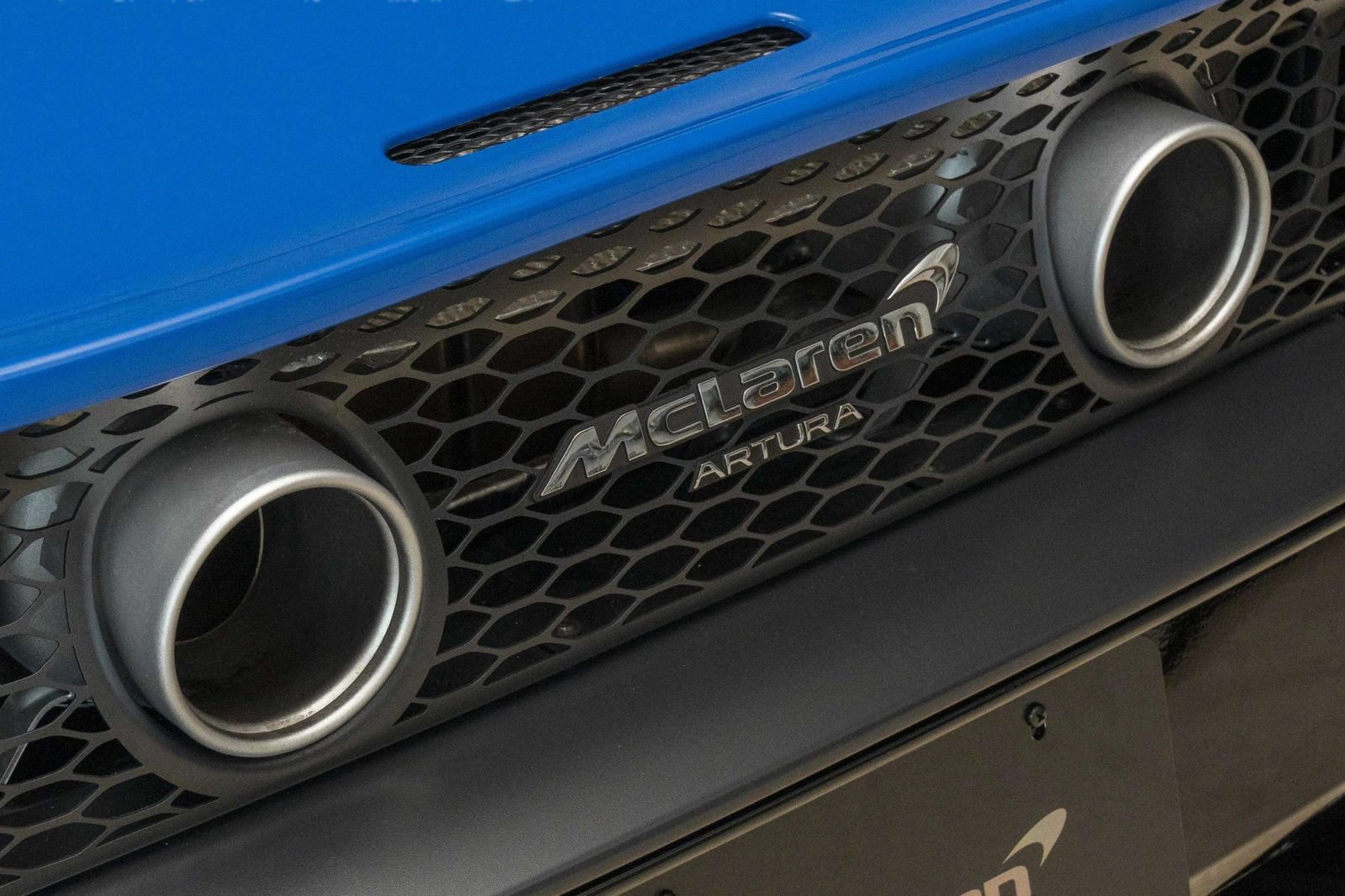 New 2026 McLaren Artura Spider RWD image 40