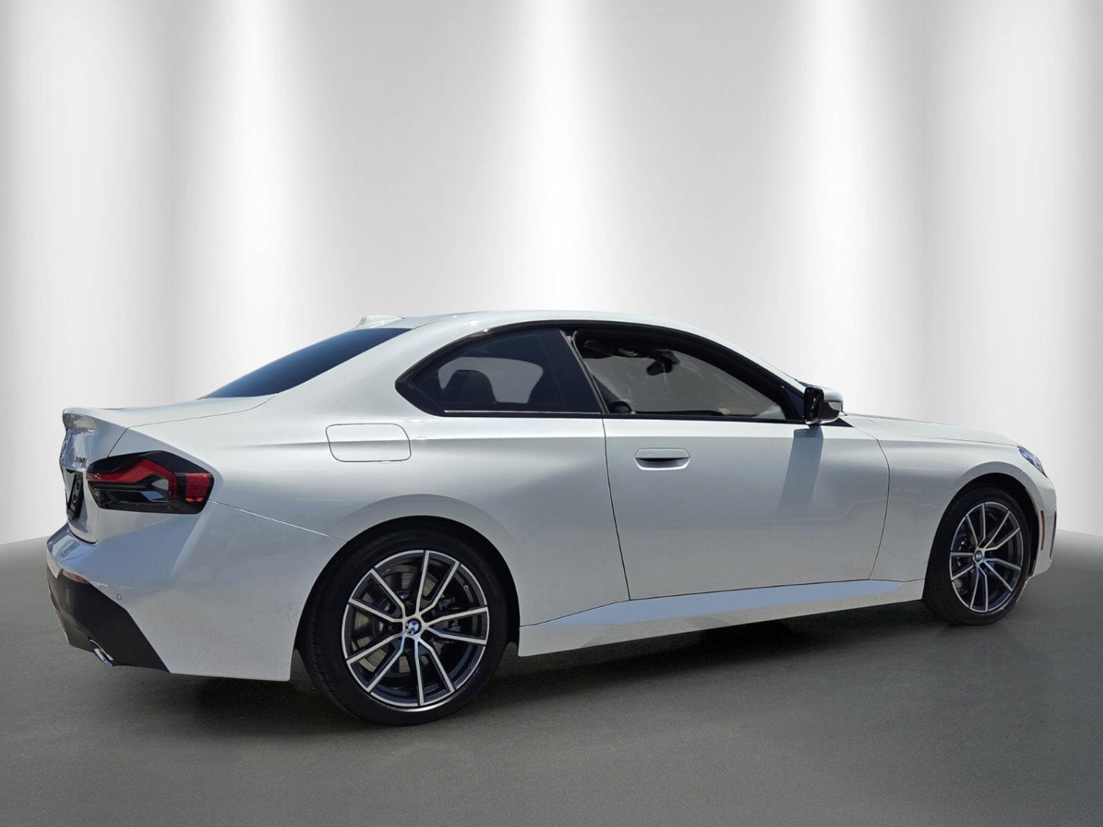 New 2026 BMW 230i Coupe w/ Convenience Package RWD image 7