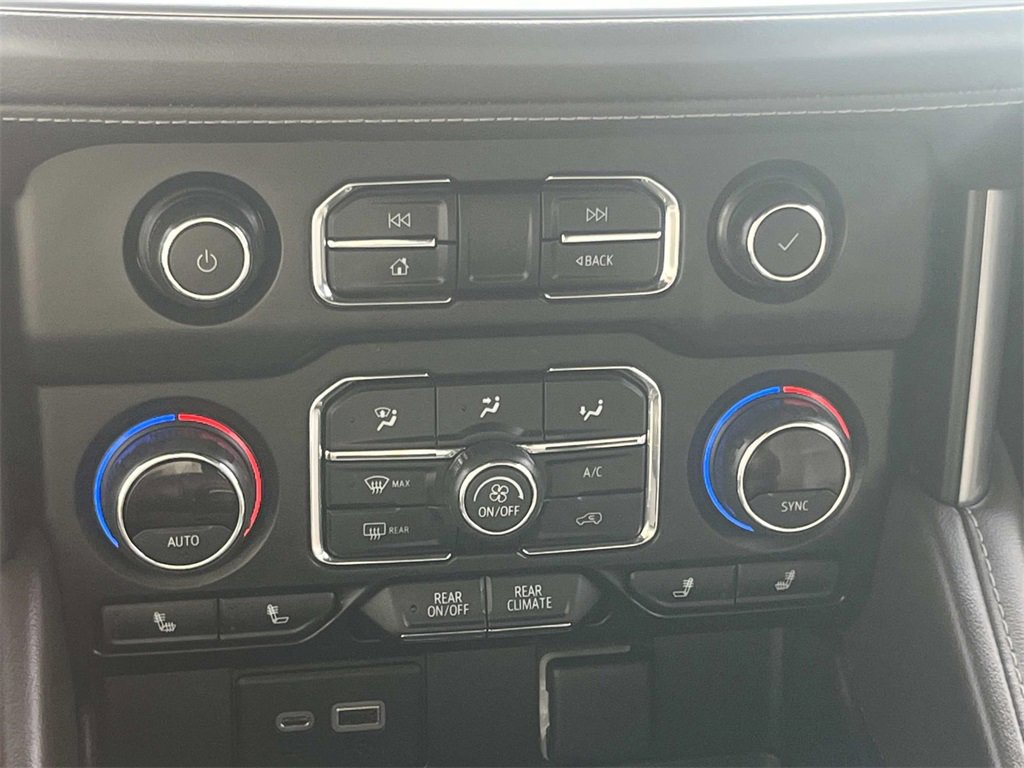 Used 2021 Chevrolet Tahoe LT image 25