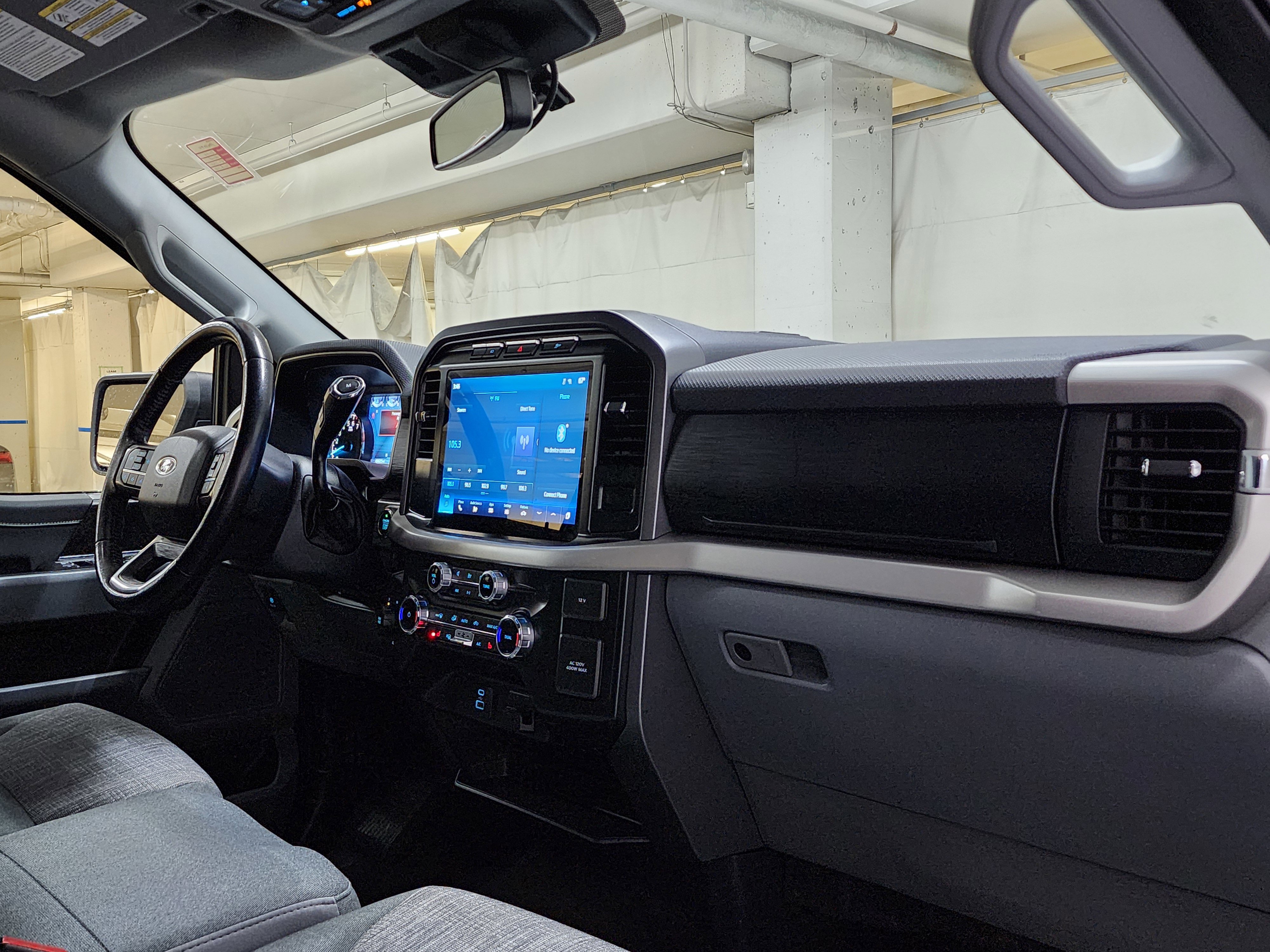 Used 2022 Ford F150 XLT w/ Equipment Group 302A High image 16