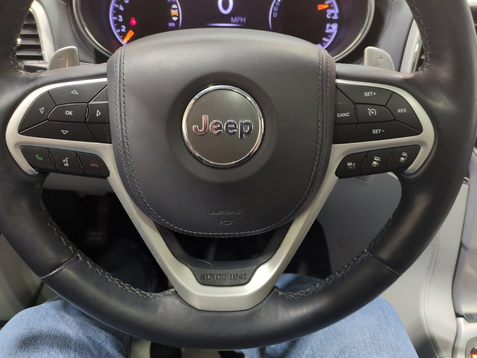 Used 2018 Jeep Grand Cherokee Summit AWD/4WD image 22