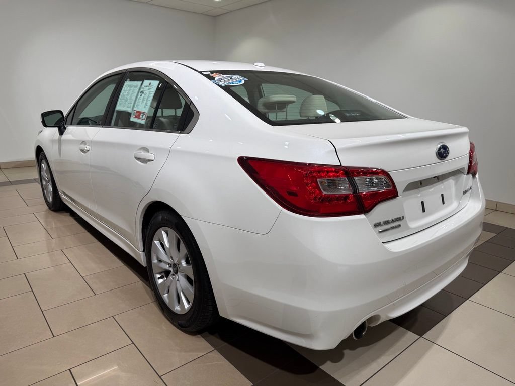 Used 2015 Subaru Legacy 2.5i Premium AWD/4WD image 3