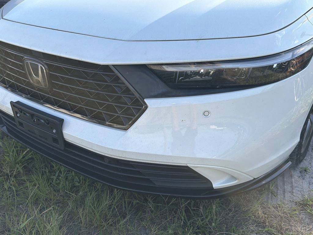 Used 2023 Honda Accord EX-L image 4