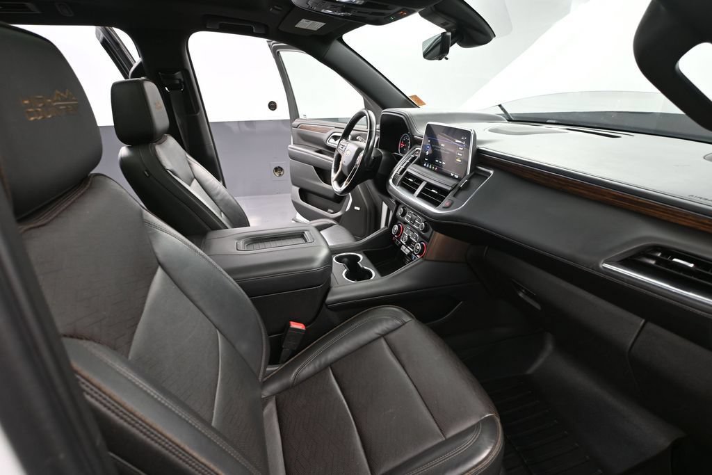 Used 2021 Chevrolet Suburban High Country AWD/4WD image 60