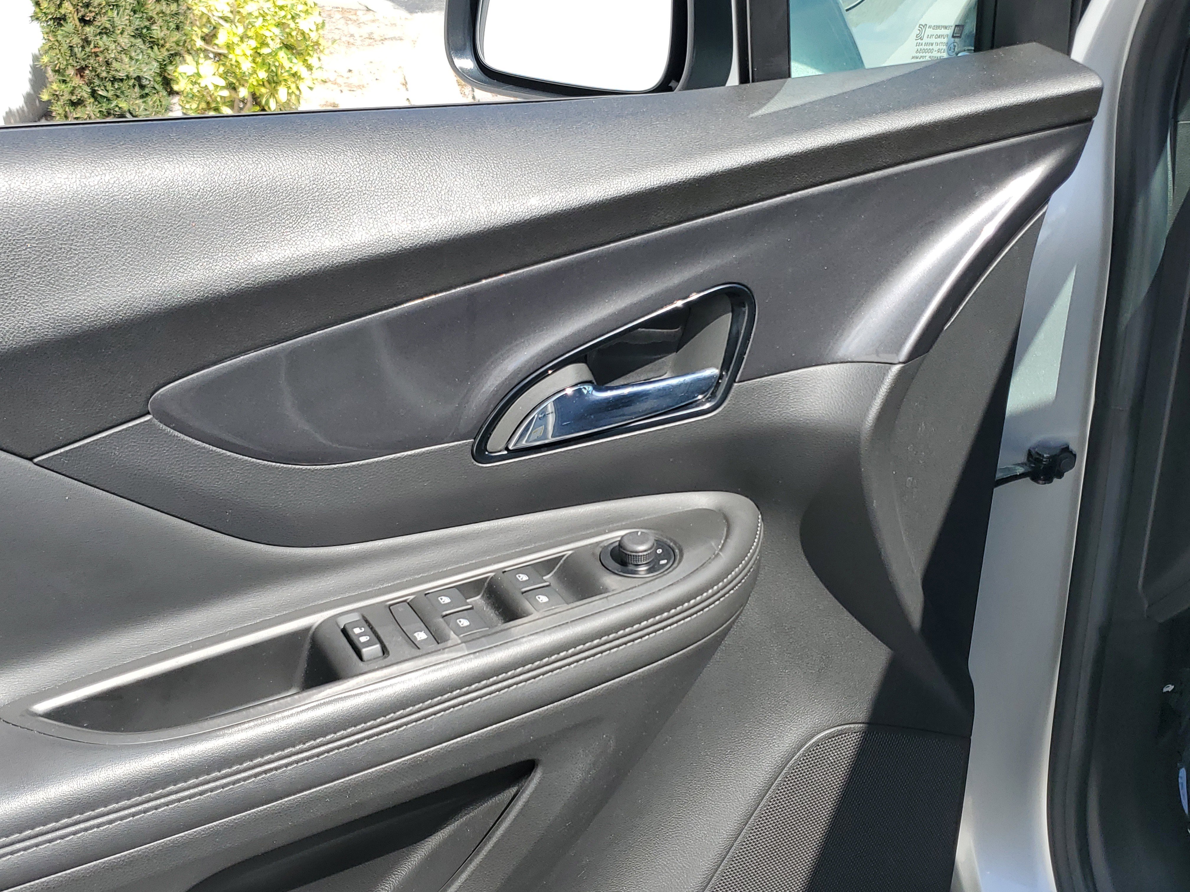 Used 2022 Buick Encore Preferred w/ Safety Package image 18