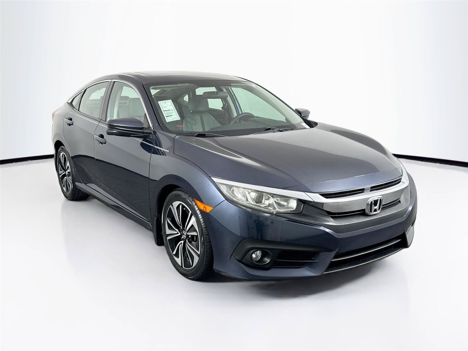 Used 2016 Honda Civic EX-T image 9