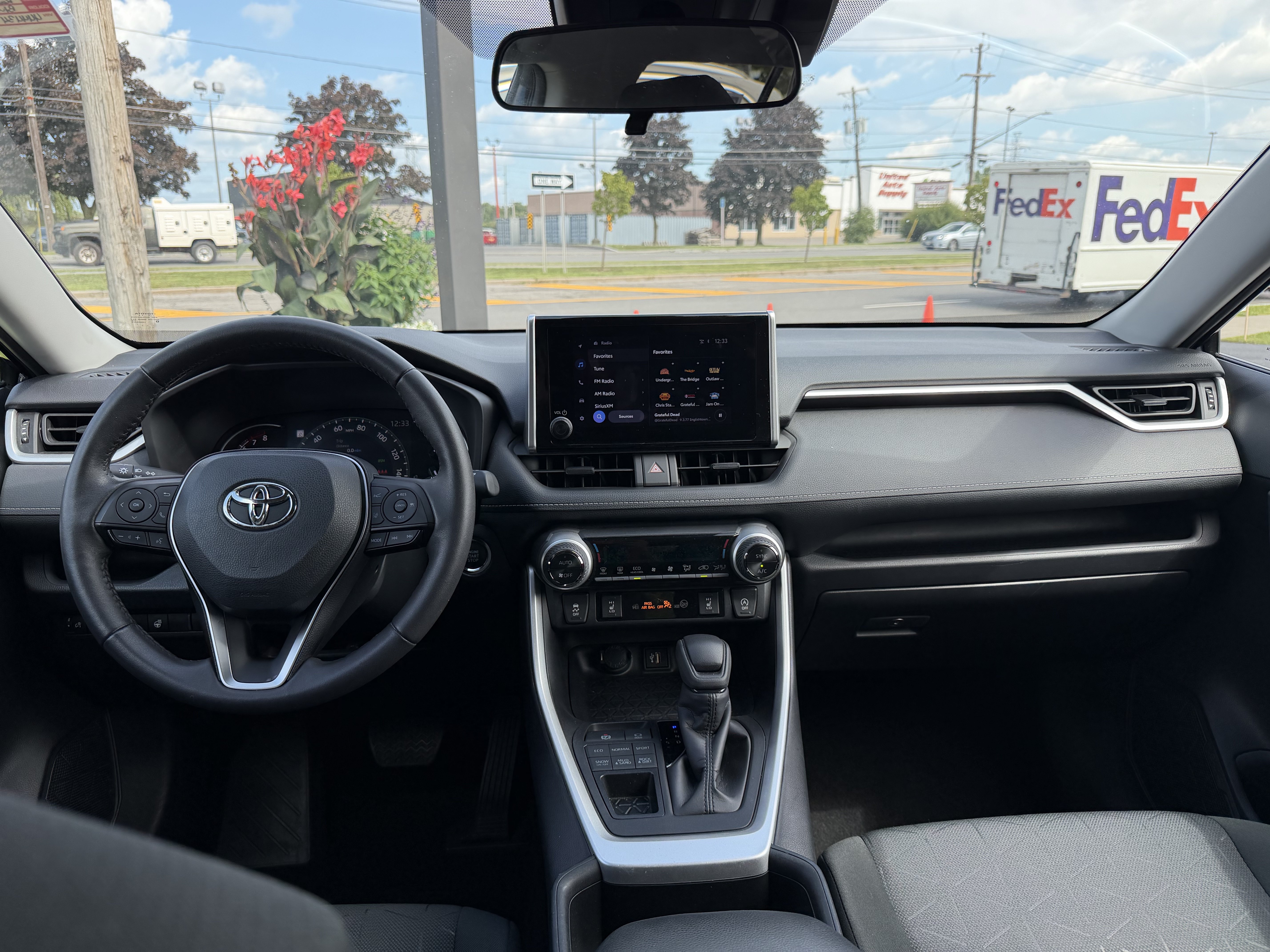 Used 2024 Toyota RAV4 XLE w/ Weather Package AWD/4WD image 11