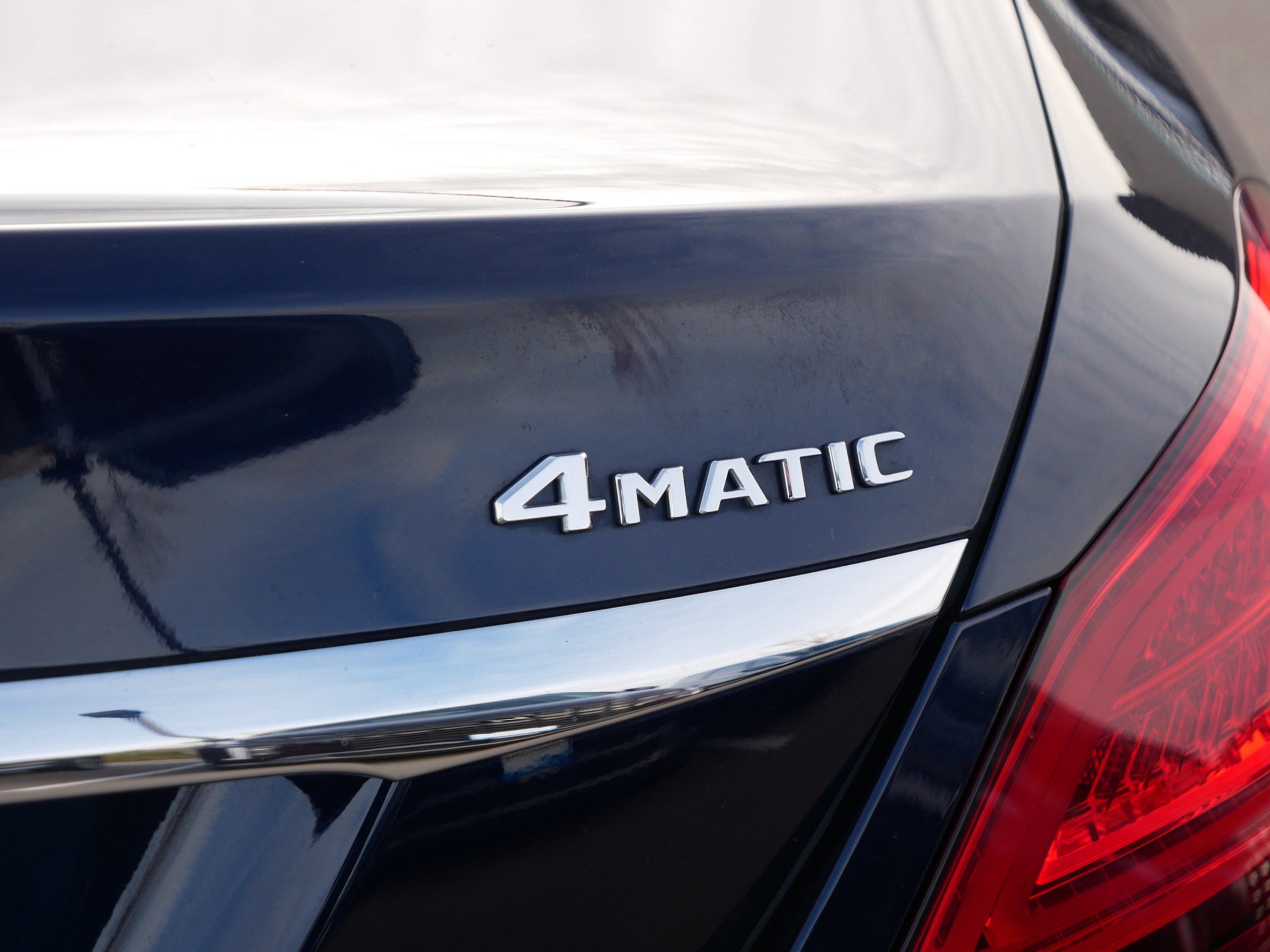 Used 2019 Mercedes-Benz C 300 4MATIC Sedan image 8