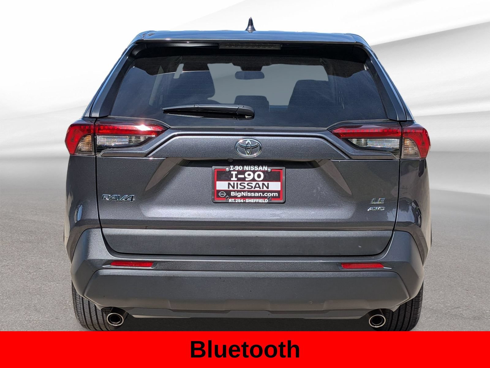 Used 2024 Toyota RAV4 LE AWD/4WD image 8
