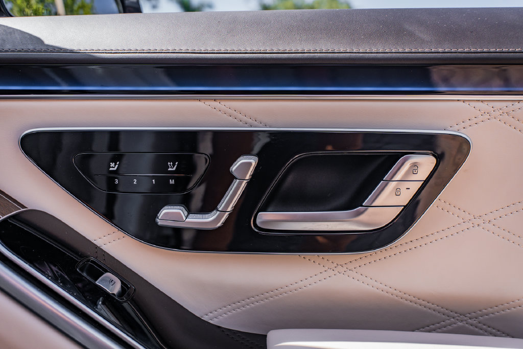 Used 2024 Mercedes-Benz Maybach S 680 4MATIC image 30