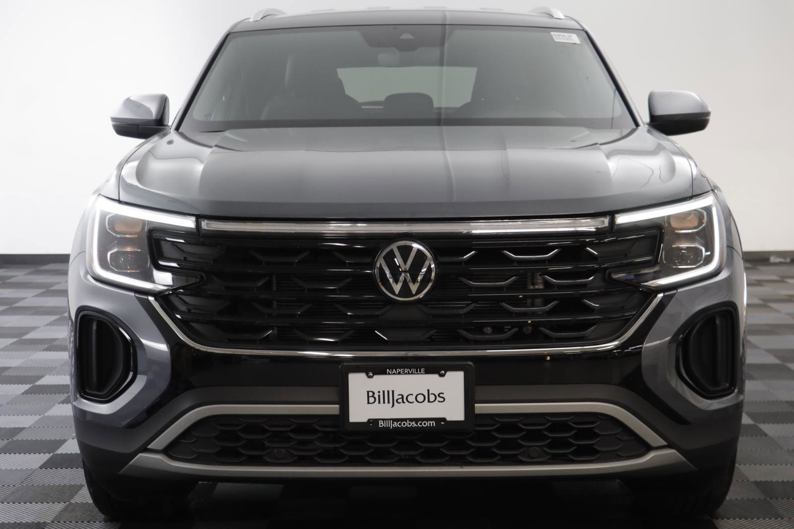 Used 2024 Volkswagen Atlas Cross Sport SE image 20