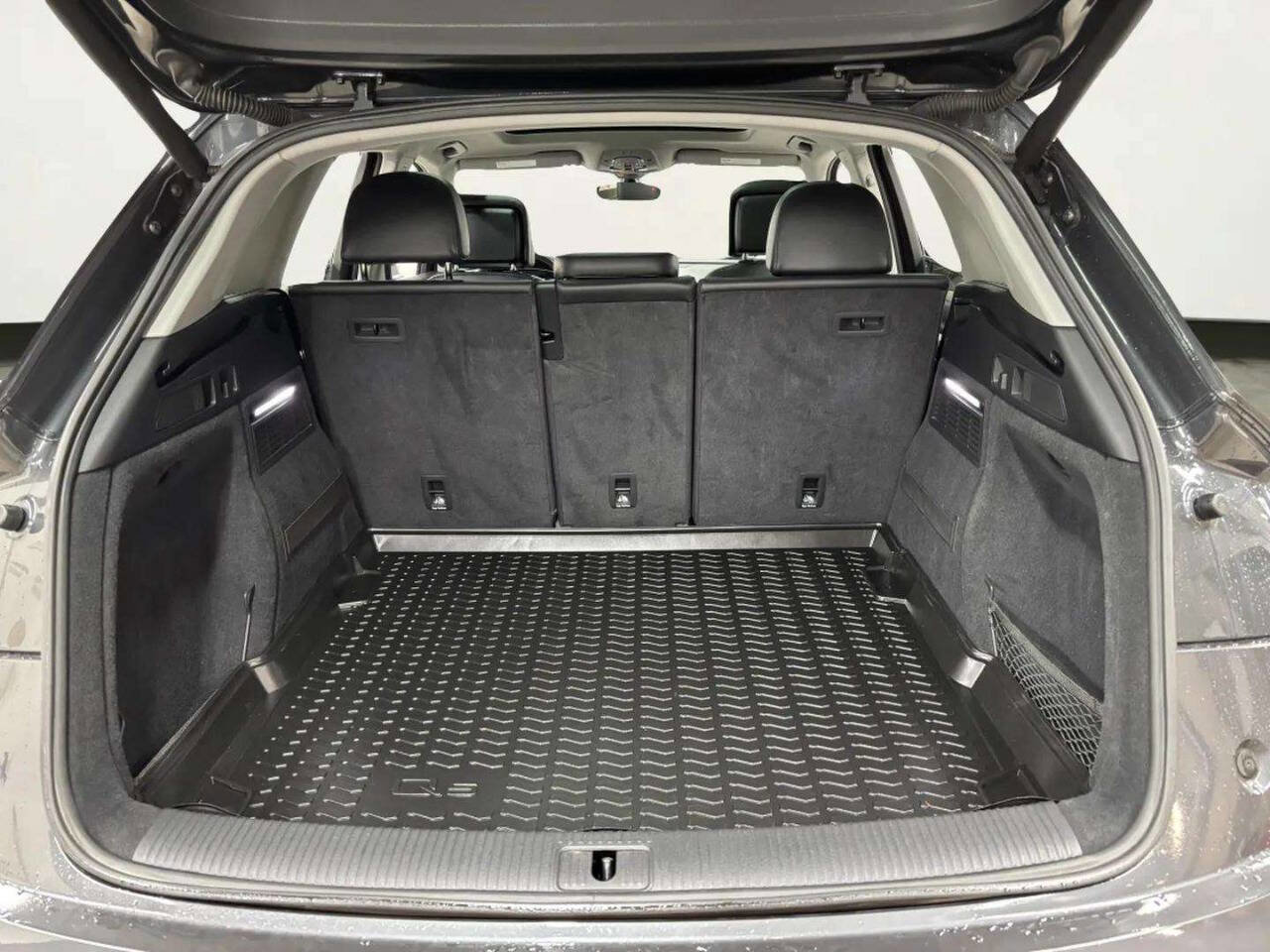 Used 2018 Audi Q5 2.0T Premium Plus w/ Premium Plus Package image 18