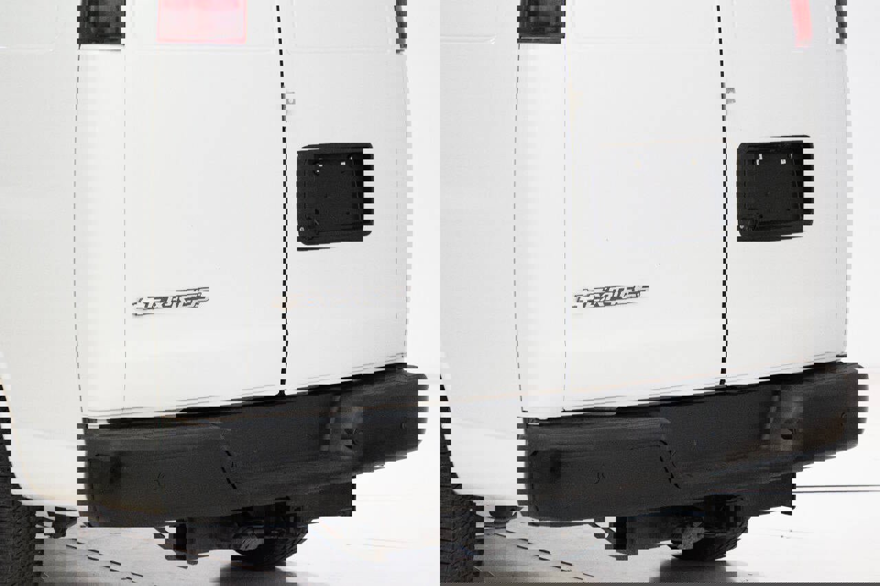 Used 2017 Chevrolet Express 2500 image 17