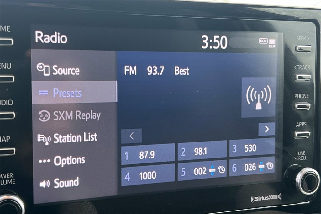 Used 2021 Toyota Corolla LE w/ Carpet Mat Package (TMS) image 19