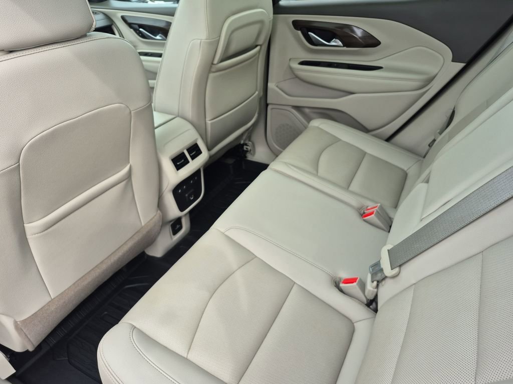 Used 2020 GMC Terrain Denali w/ Denali Premium Package image 25