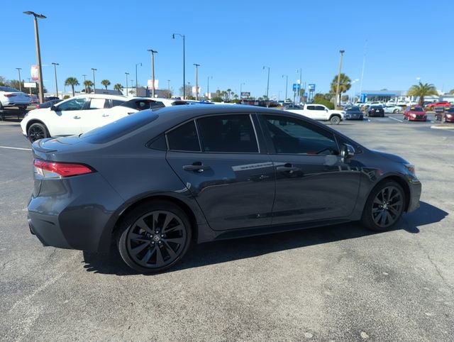 Used 2023 Toyota Corolla SE image 5