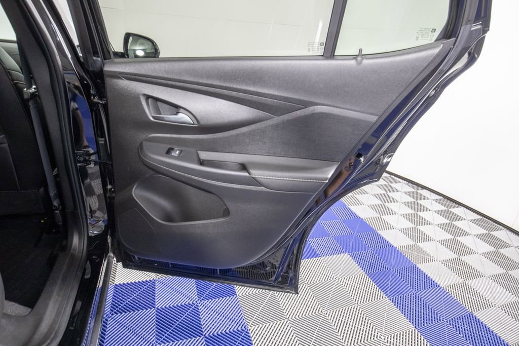 Used 2024 Buick Envista Avenir image 16