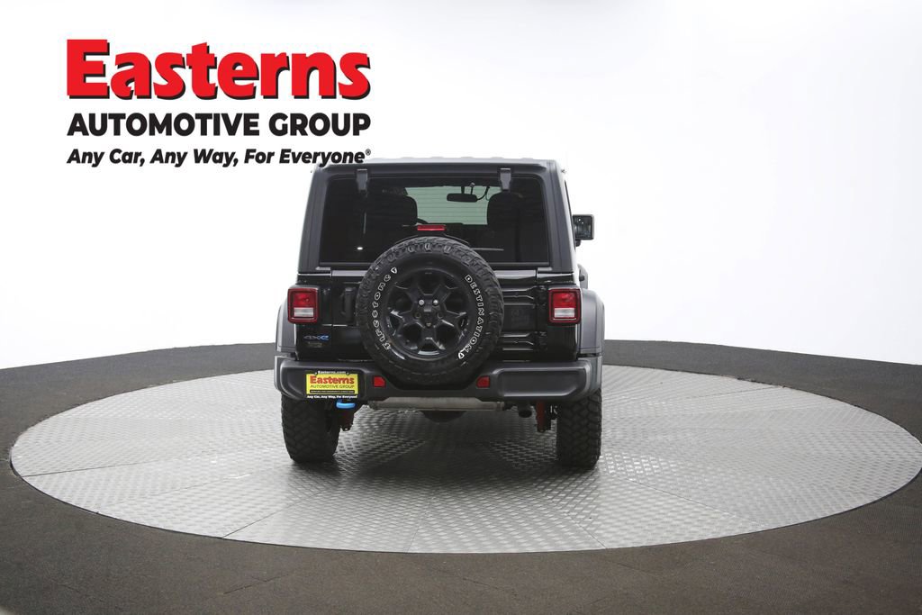 Used 2023 Jeep Wrangler Unlimited w/ Dual Top Group image 43