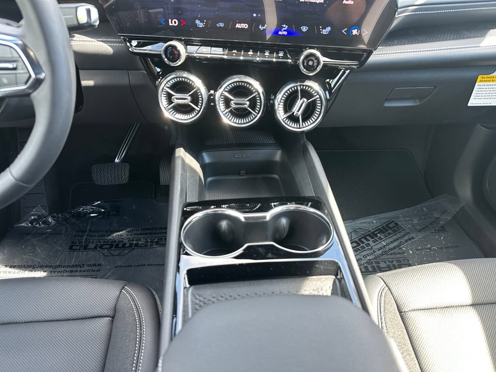 New 2026 Chevrolet Blazer EV LT AWD/4WD image 11