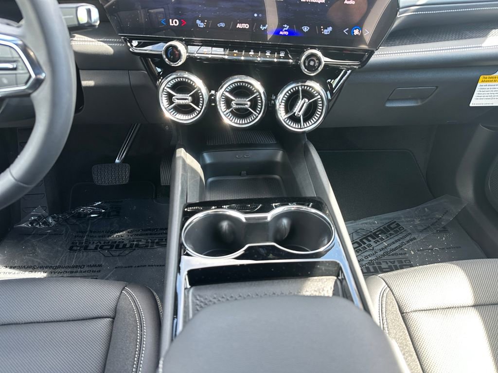 New 2026 Chevrolet Blazer EV LT AWD/4WD image 11