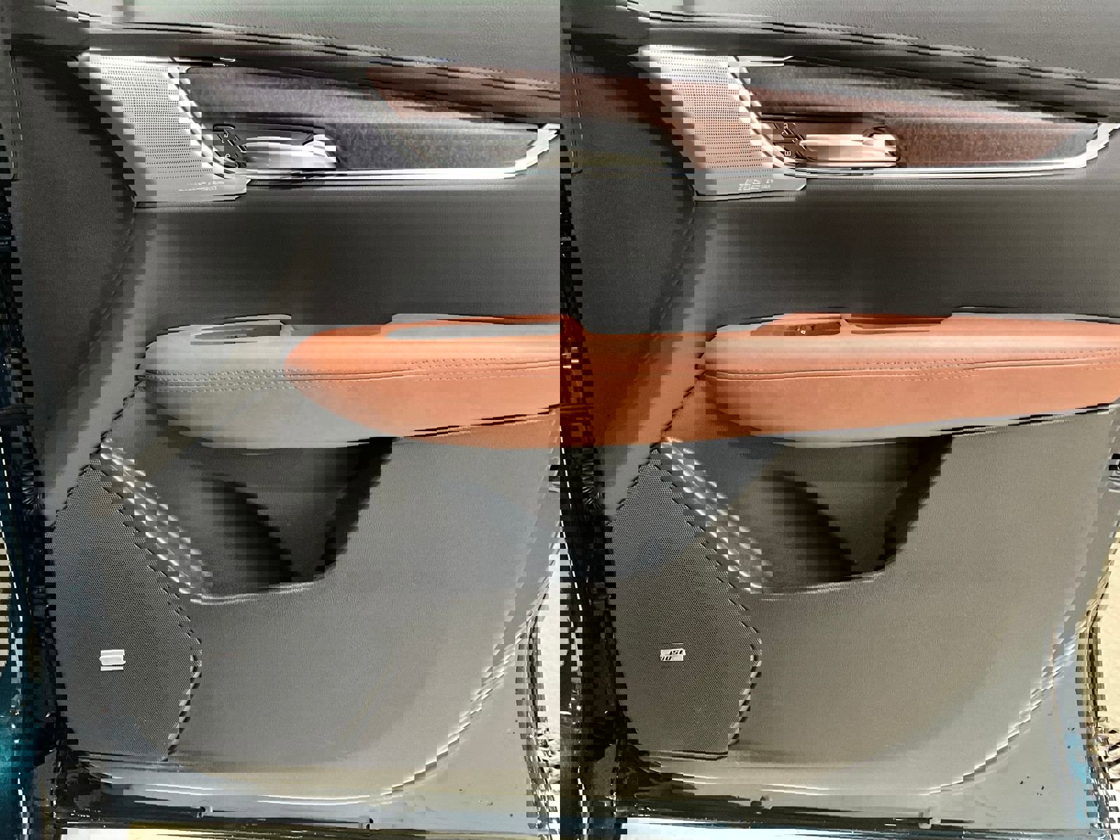 Used 2025 Cadillac XT5 Sportv image 22