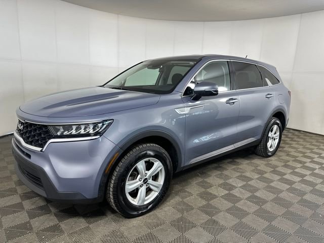 Used 2023 Kia Sorento LX image 7