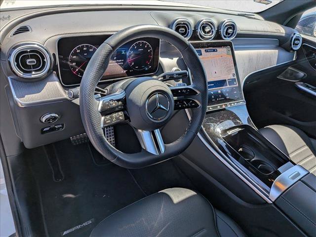 Used 2025 Mercedes-Benz GLC 300 image 10