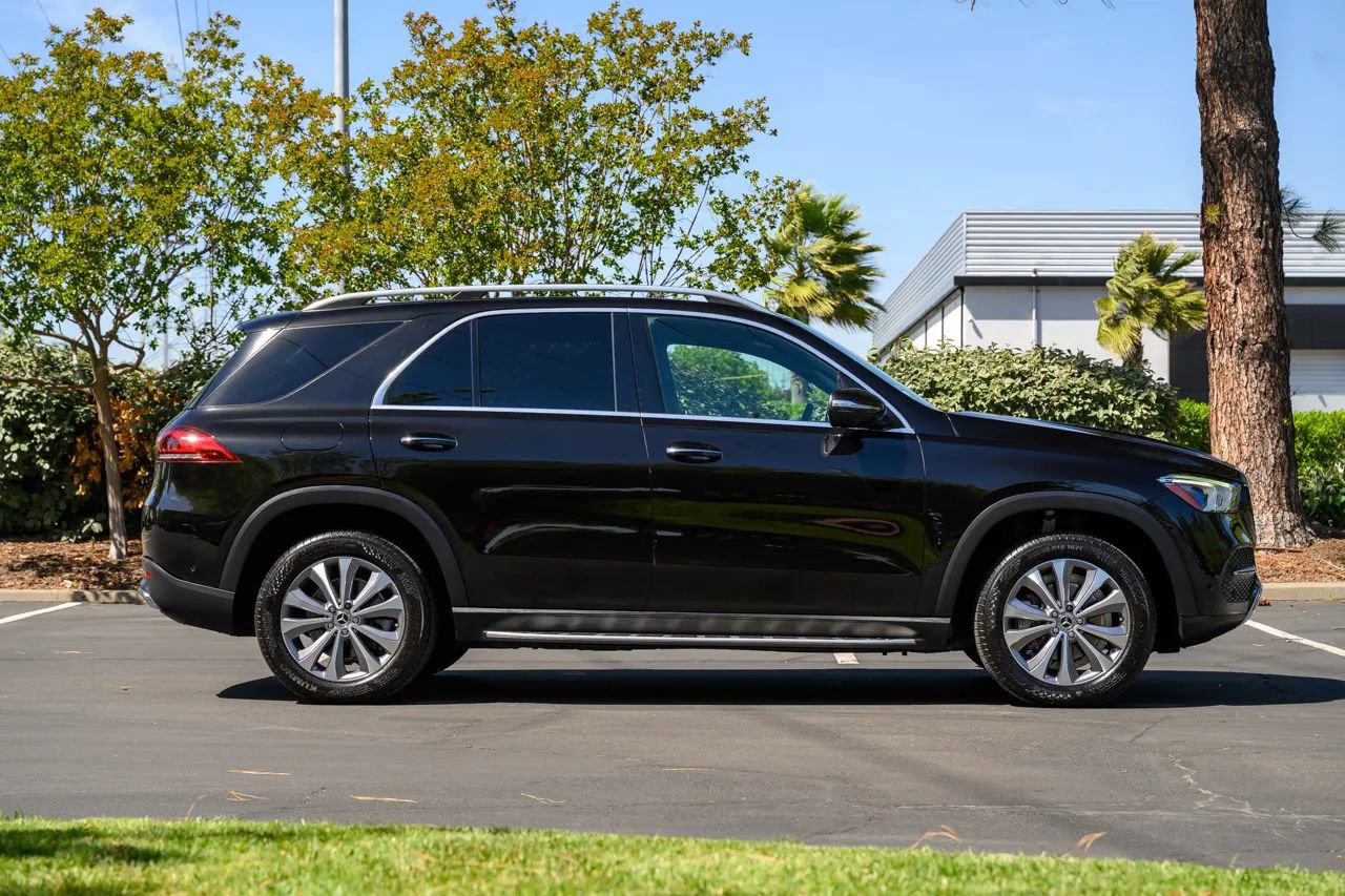 Used 2021 Mercedes-Benz GLE 350 w/ Premium Package image 6