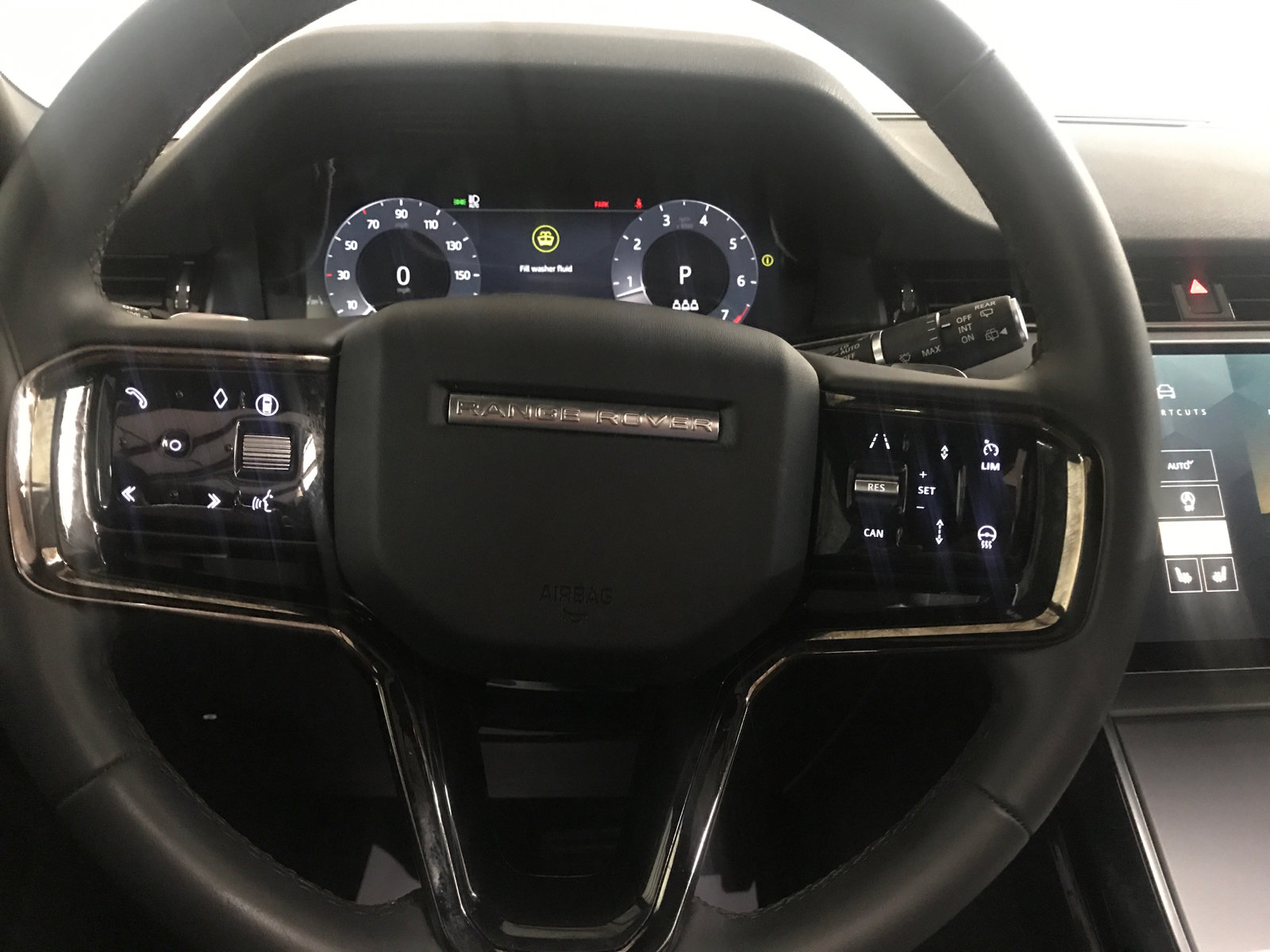 Used 2024 Land Rover Range Rover Evoque S AWD/4WD image 17