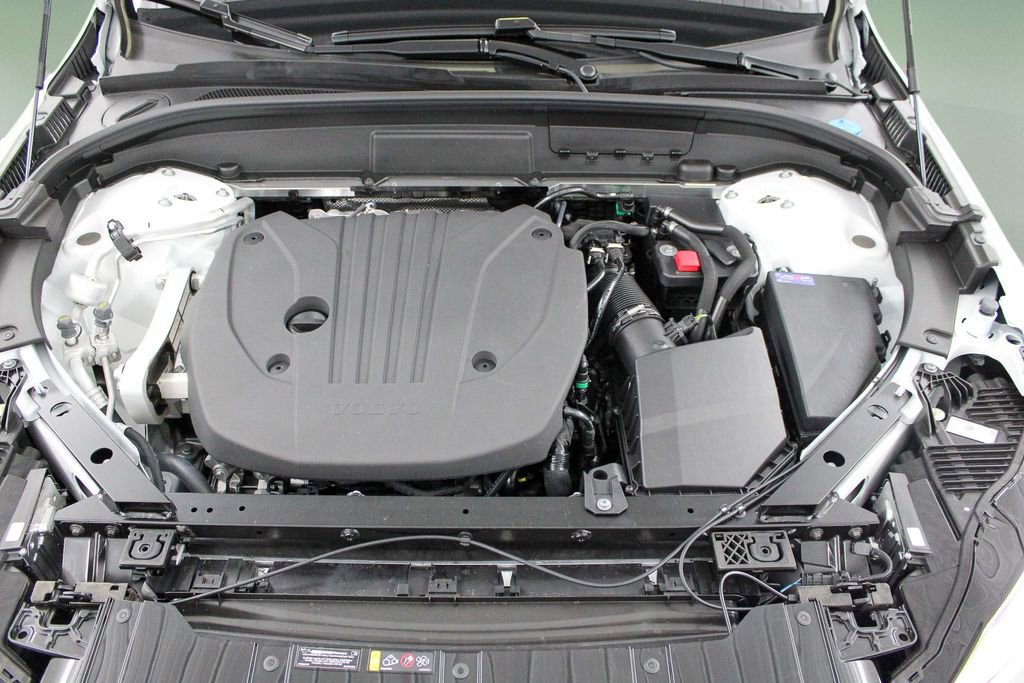 New 2026 Volvo XC60 B5 Ultra w/ Protection Package Premier AWD/4WD image 10