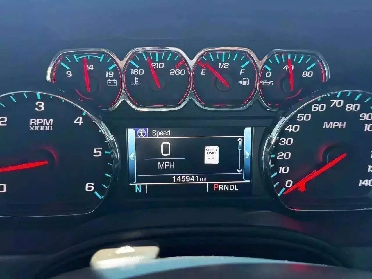 Used 2017 Chevrolet Tahoe LT RWD image 11