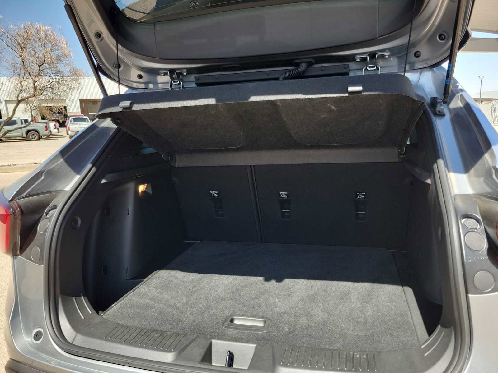 Used 2025 Chevrolet Trax RS w/ Sunroof Package image 23