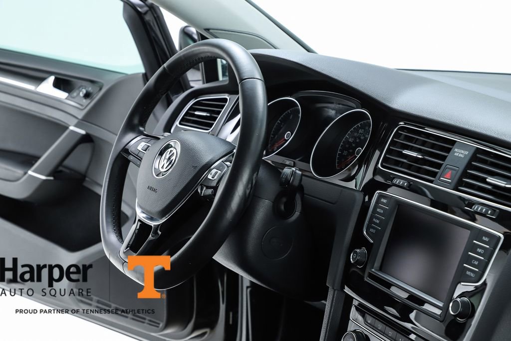 Used 2017 Volkswagen Golf SEL FWD image 70