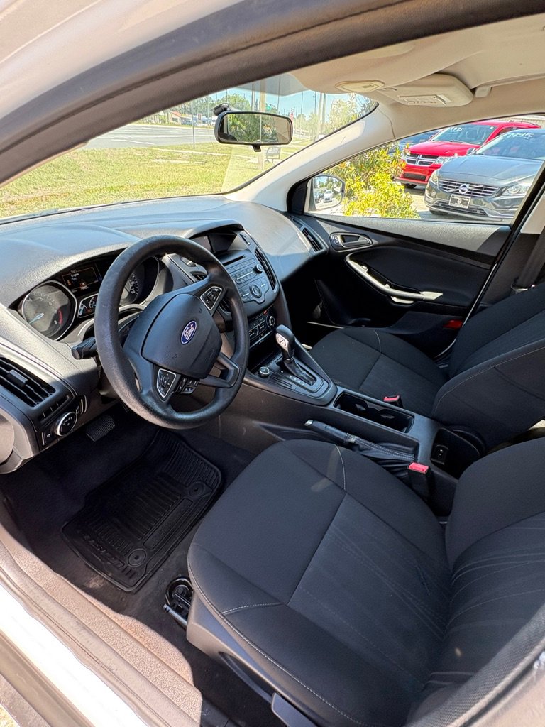 Used 2016 Ford Focus S FWD image 11