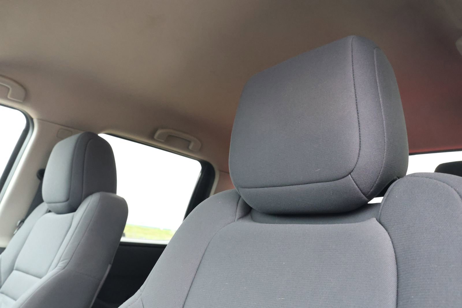 Used 2023 Nissan Frontier S w/ Technology Package image 16