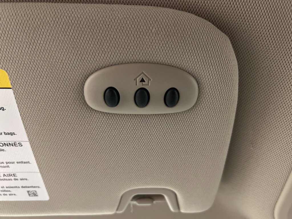 Certified 2023 Lincoln Nautilus Reserve image 21