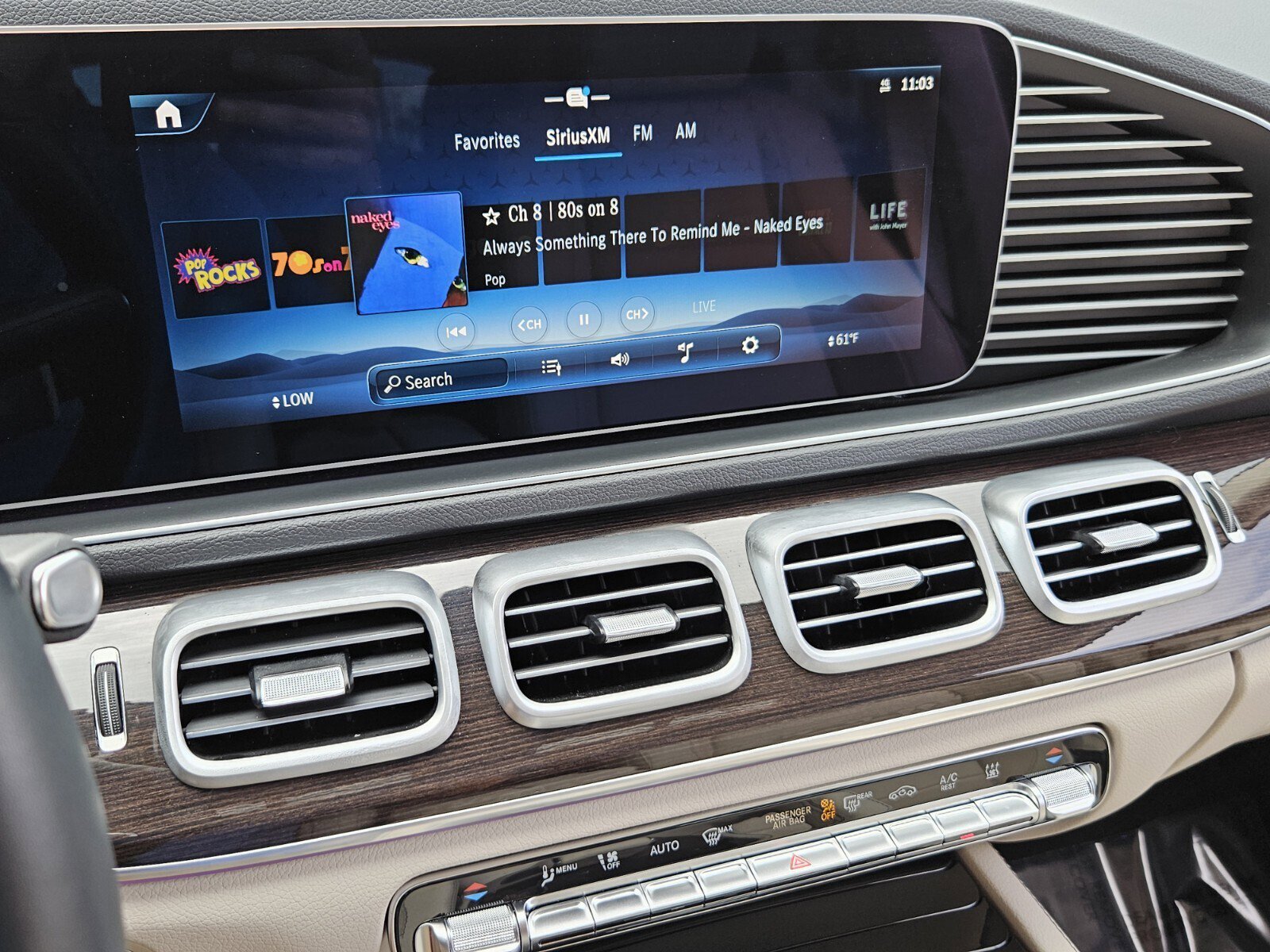 Certified 2025 Mercedes-Benz GLE 450e 4MATIC image 35