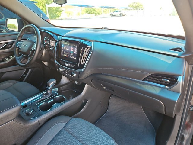 Used 2023 Chevrolet Traverse LT FWD image 22