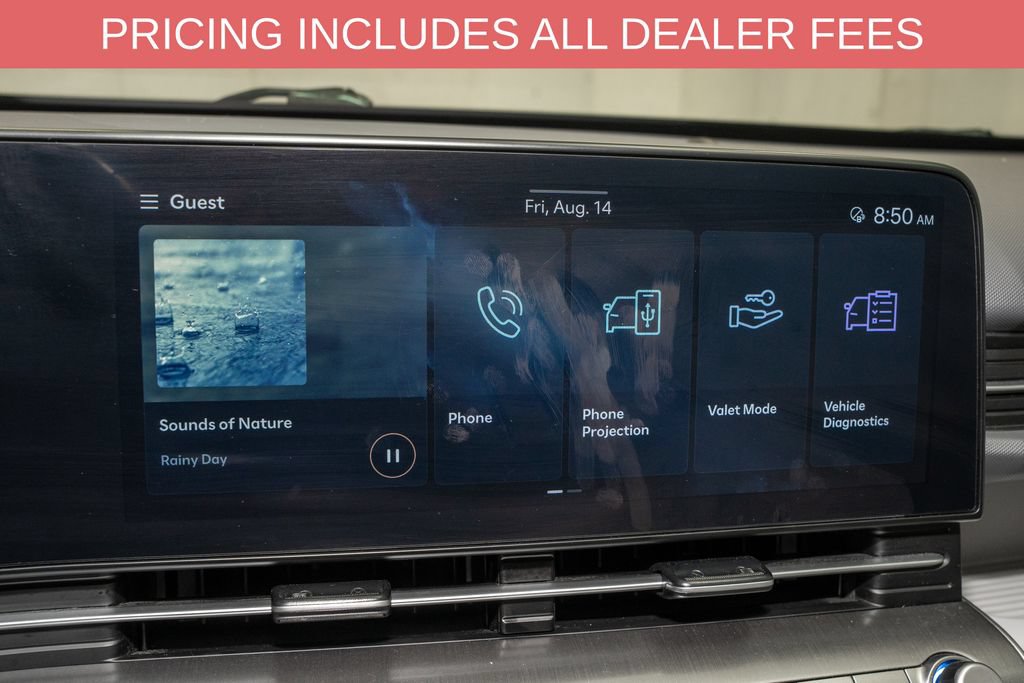Used 2025 Hyundai Kona SEL FWD image 12