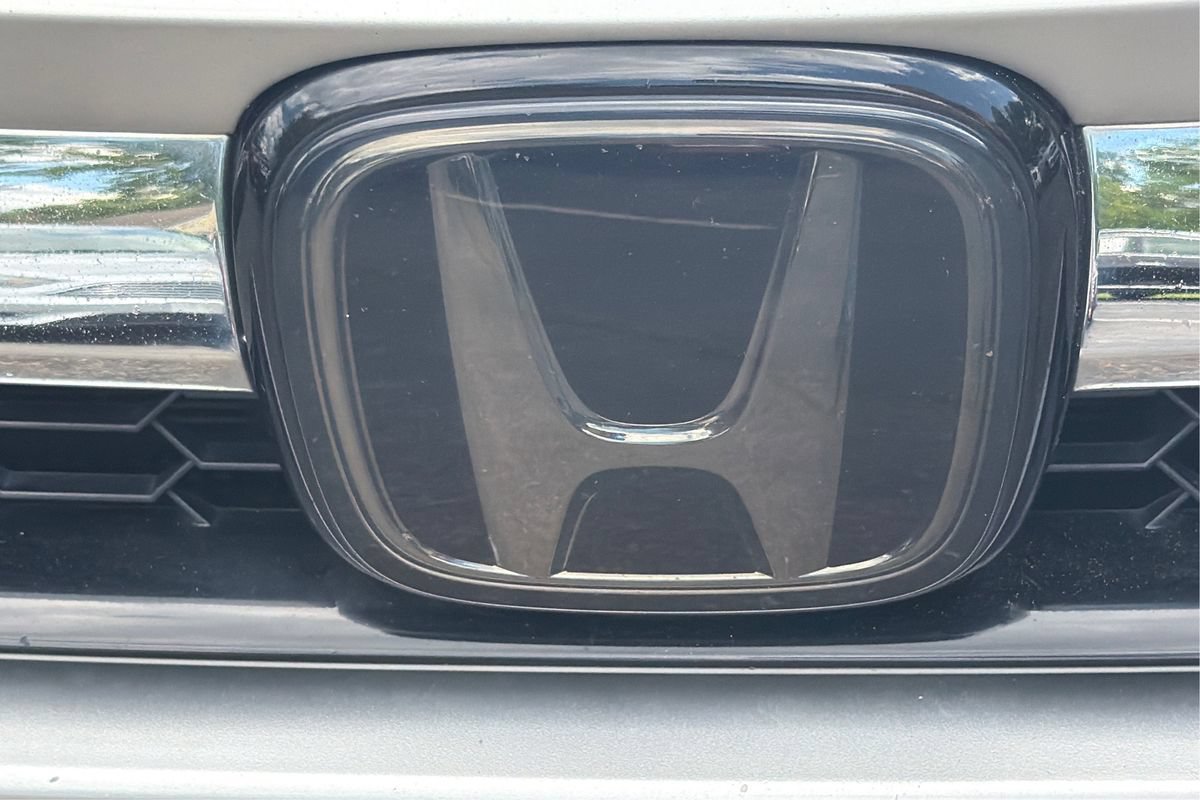Used 2018 Honda Clarity Plug-In Hybrid image 25