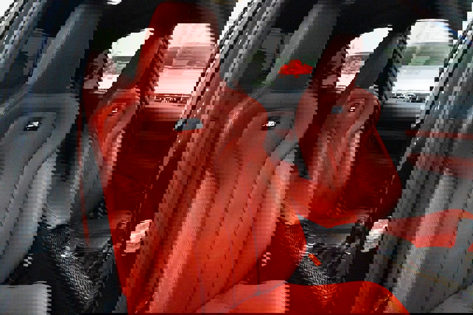 Used 2018 BMW M3 image 34