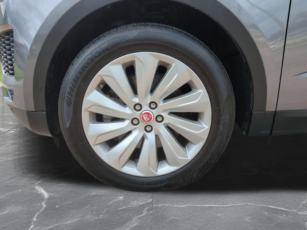 Used 2019 Jaguar E-PACE SE AWD/4WD image 34