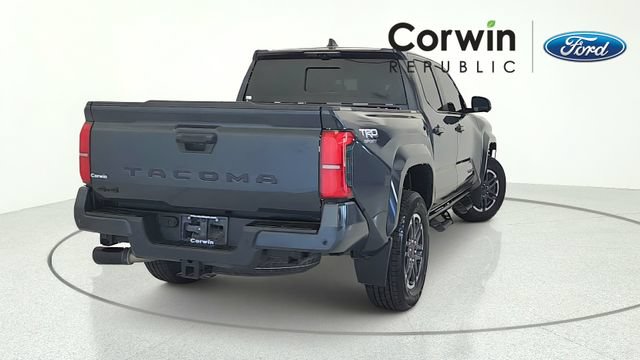 Used 2024 Toyota Tacoma TRD Sport w/ TRD Sport Premium Package AWD/4WD image 5