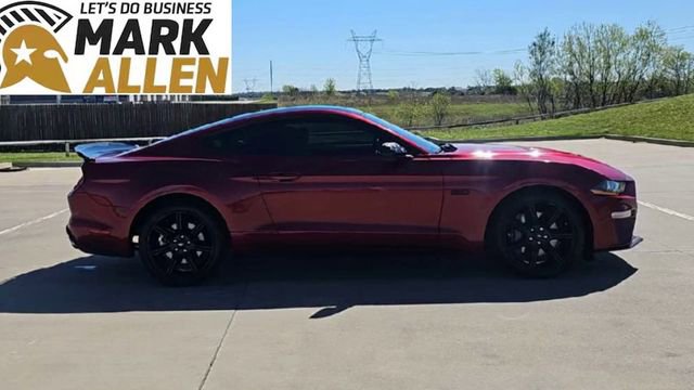 Used 2019 Ford Mustang GT w/ Black Accent Package image 9
